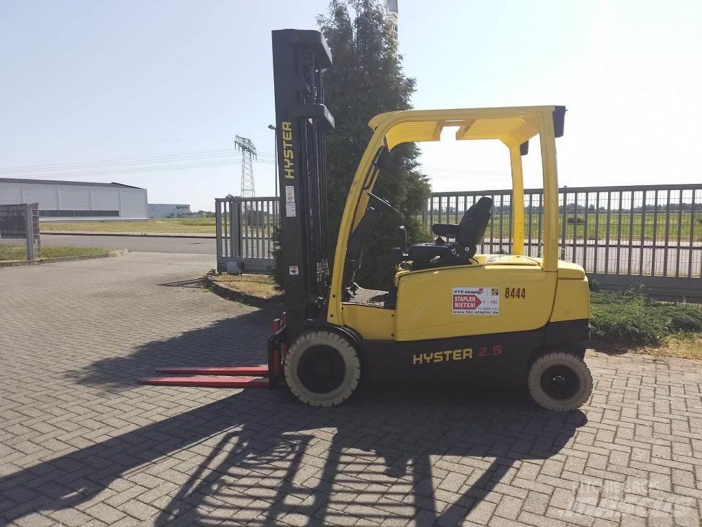 Hyster J2.5XN Electric forklift trucks