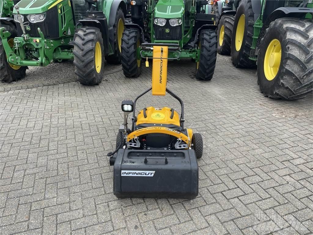  FL22 Rough, trim and surrounds mowers