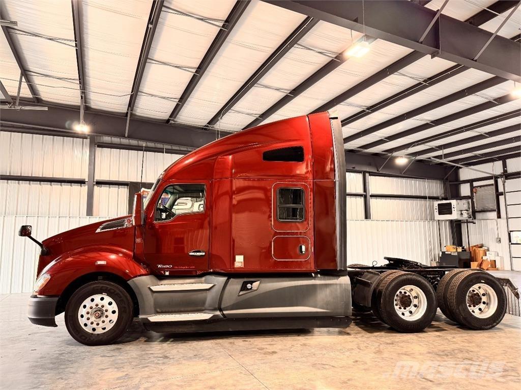 Kenworth T680 Prime Movers