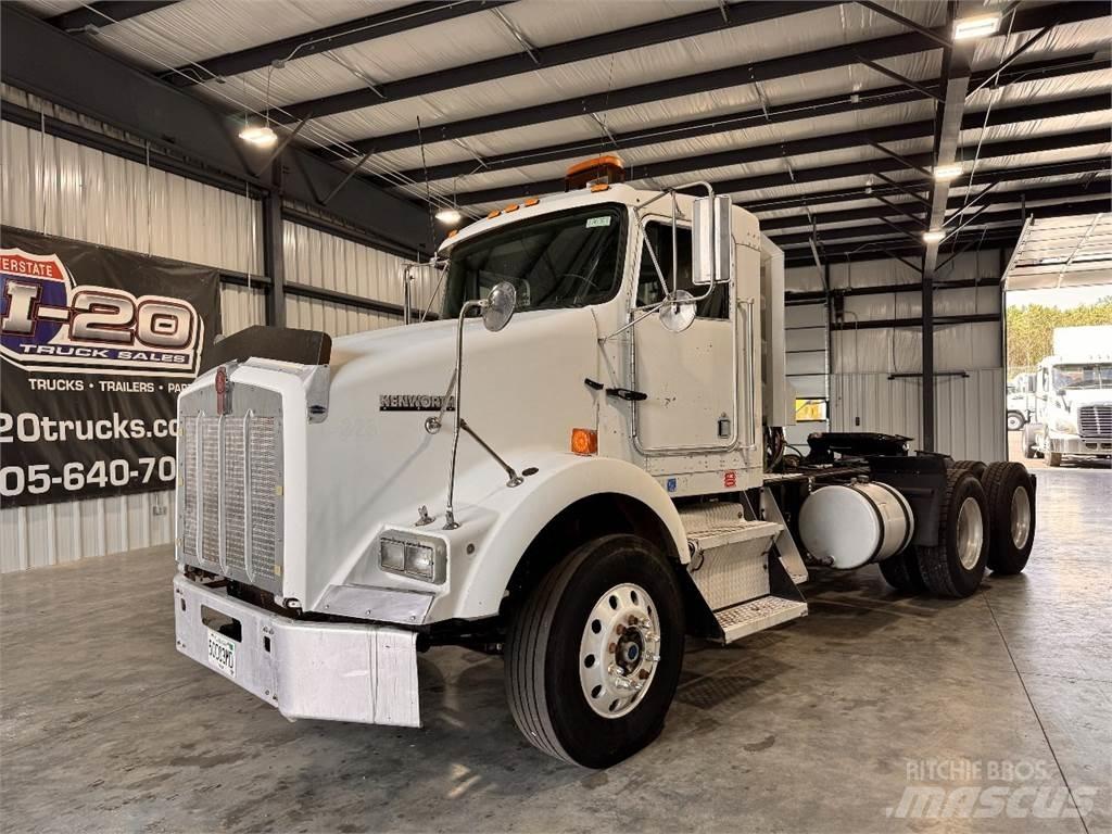 Kenworth T800 Prime Movers