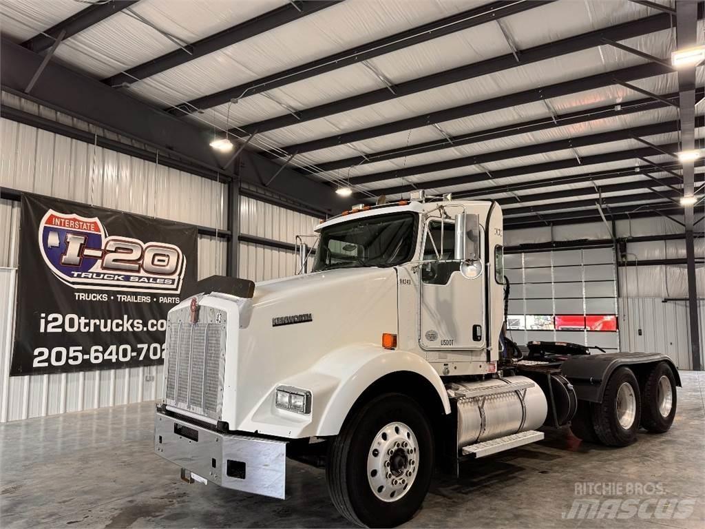 Kenworth T800 Prime Movers