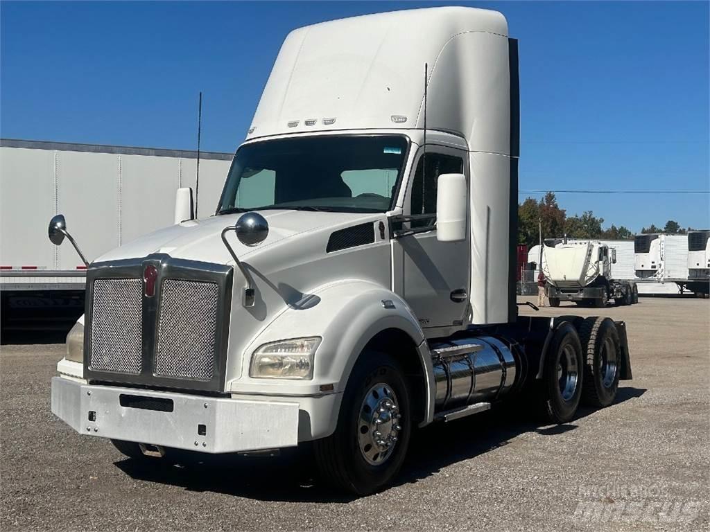 Kenworth T880 Prime Movers