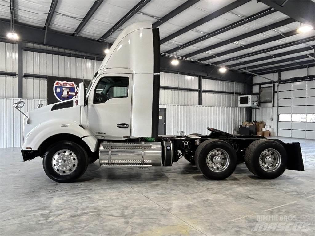 Kenworth T880 Prime Movers