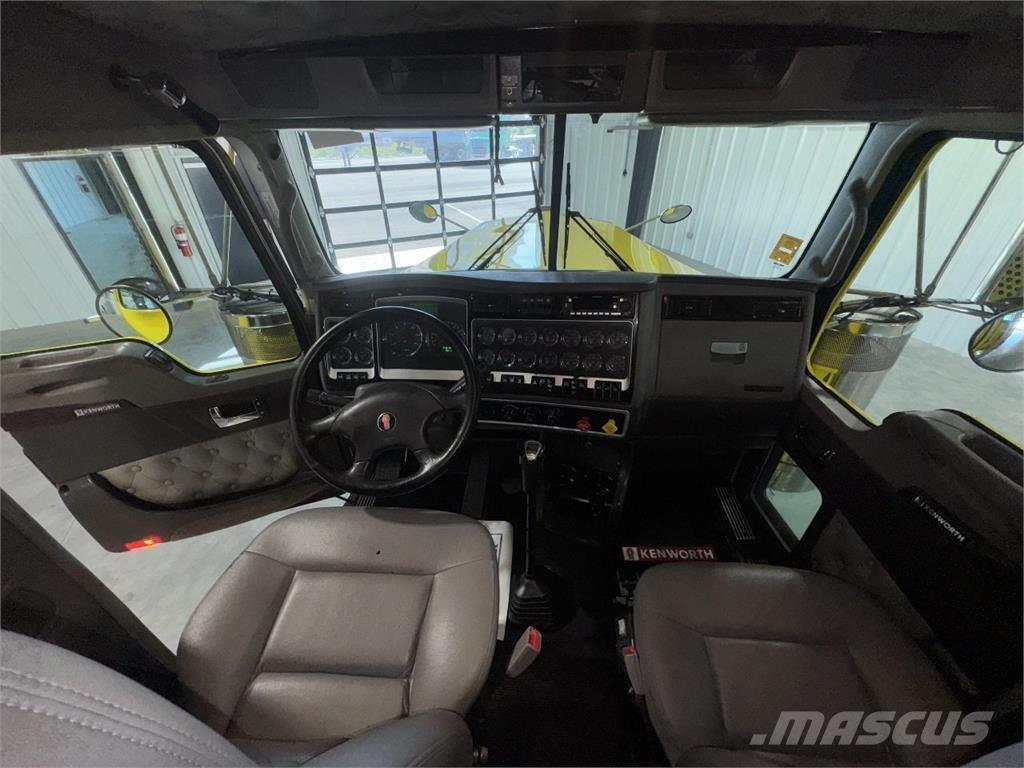 Kenworth W900L Prime Movers