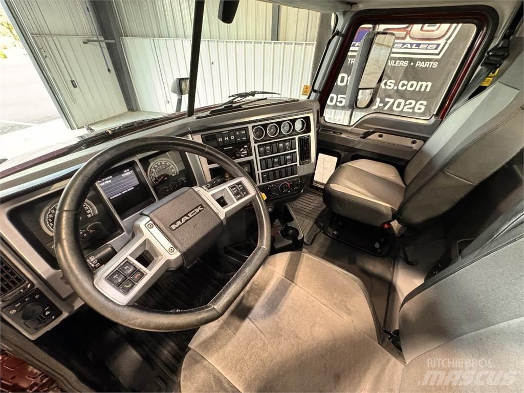 Mack Anthem Prime Movers