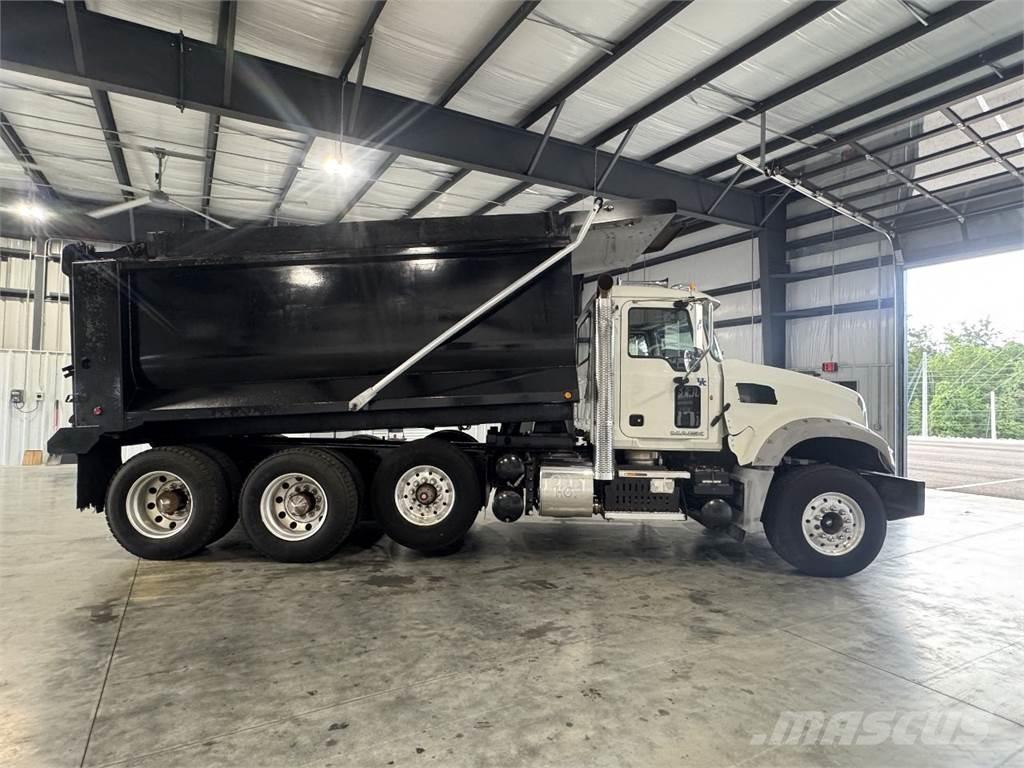 Mack GU713 Tipper trucks