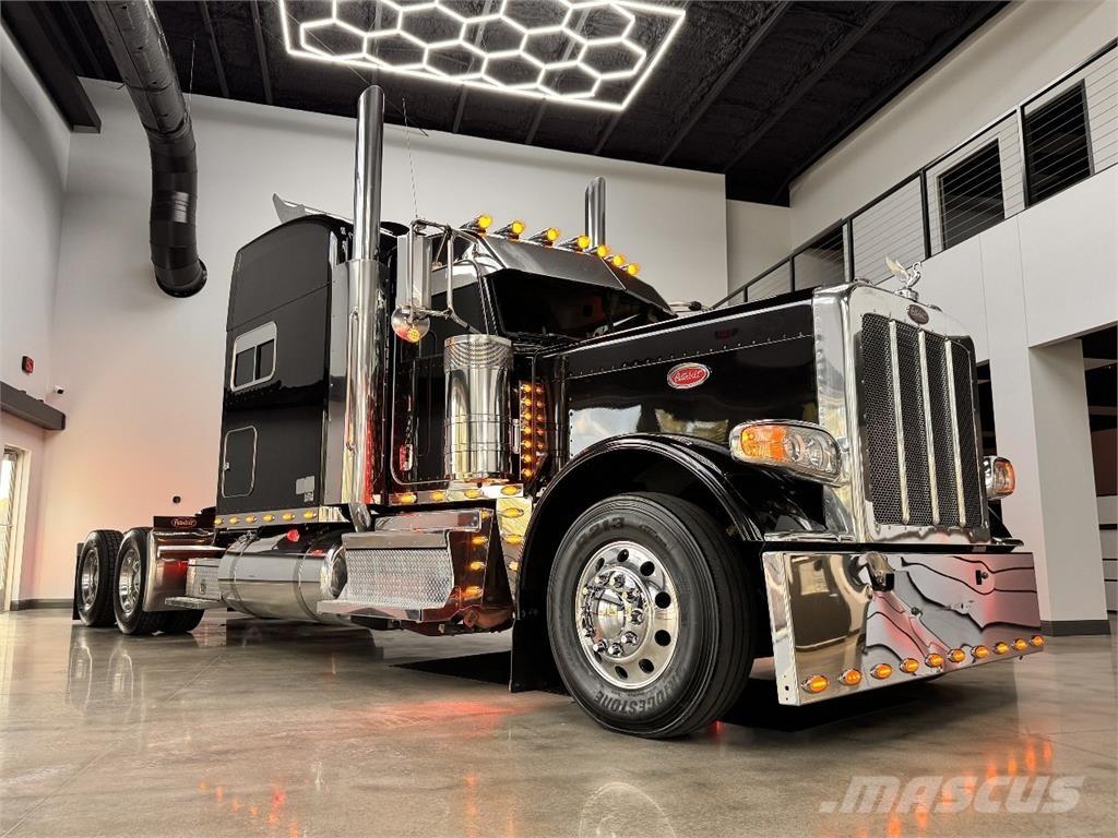 Peterbilt 389 Prime Movers