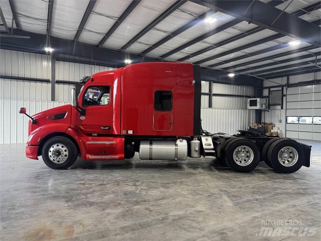 Peterbilt 579 Prime Movers