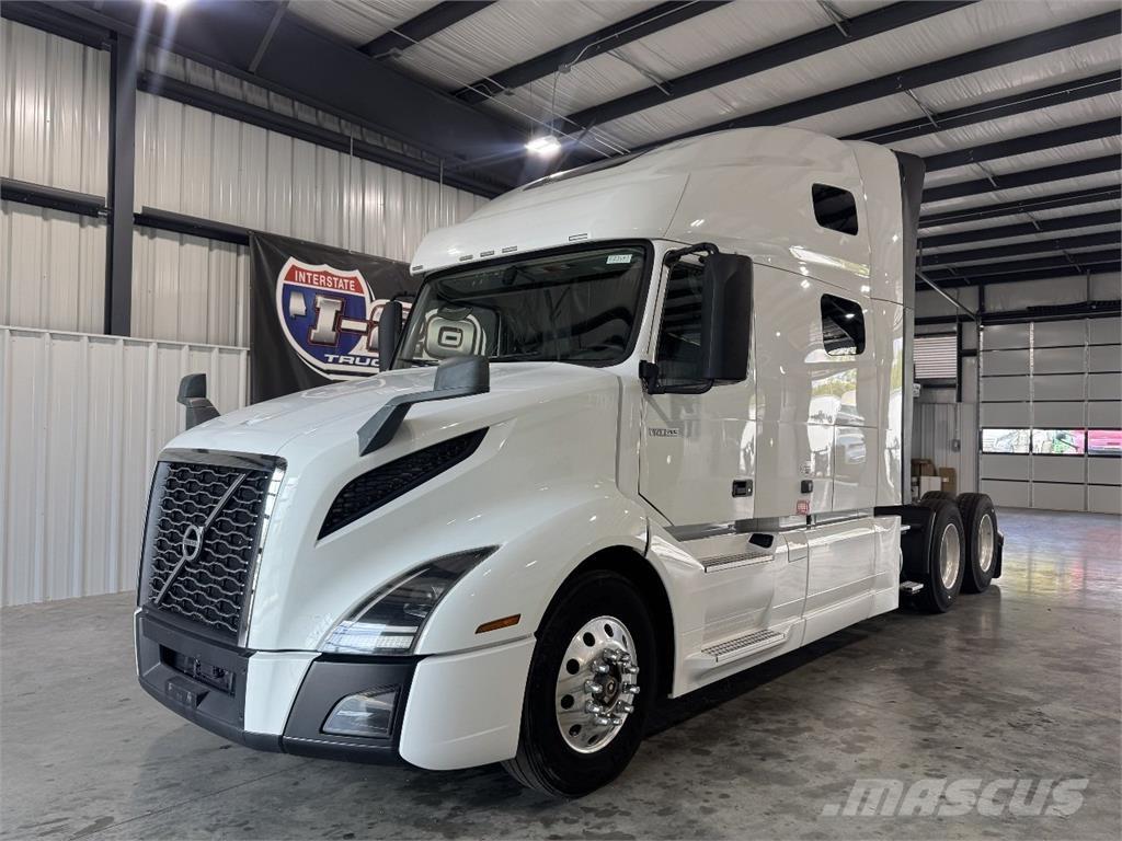 Volvo VNL760 Prime Movers