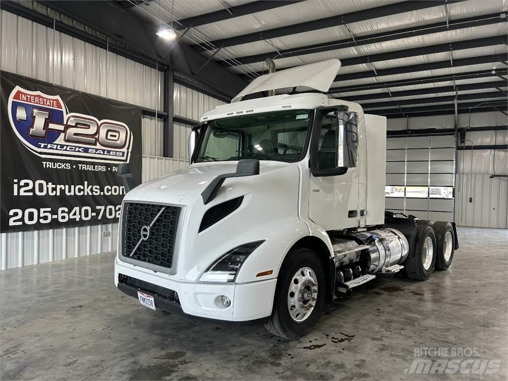 Volvo VNR64T300 Prime Movers