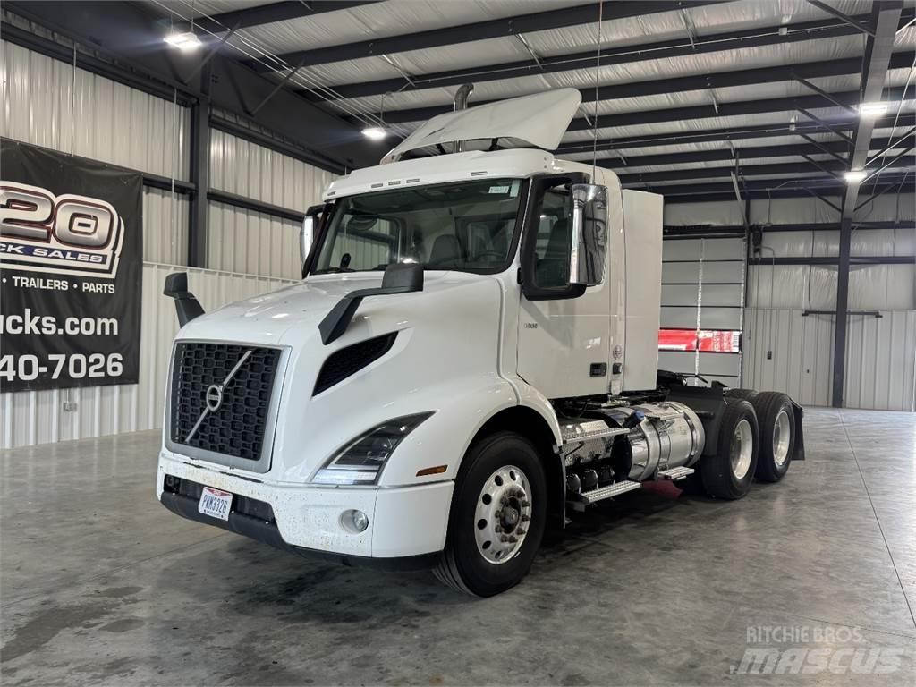 Volvo VNR64T300 Prime Movers