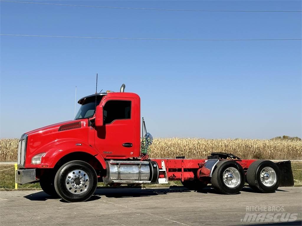 Kenworth T880 Prime Movers