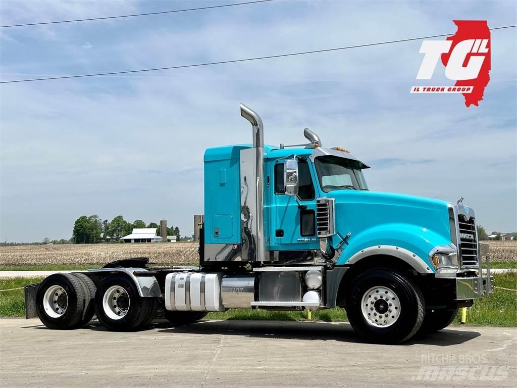 Mack Titan TD713 Prime Movers