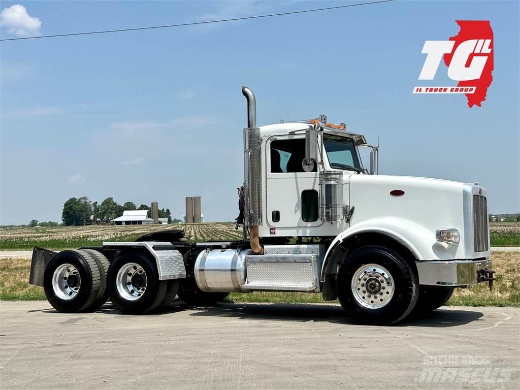 Peterbilt 367 Prime Movers