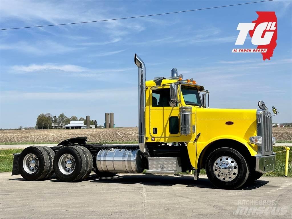 Peterbilt 389 Prime Movers
