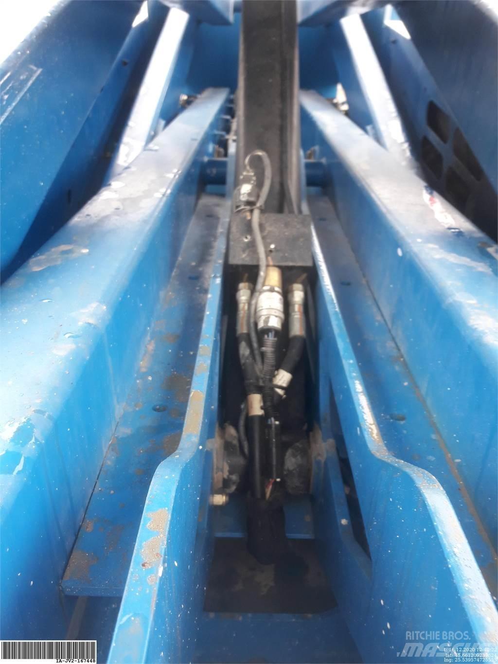 Genie GS3369RT Scissor lifts