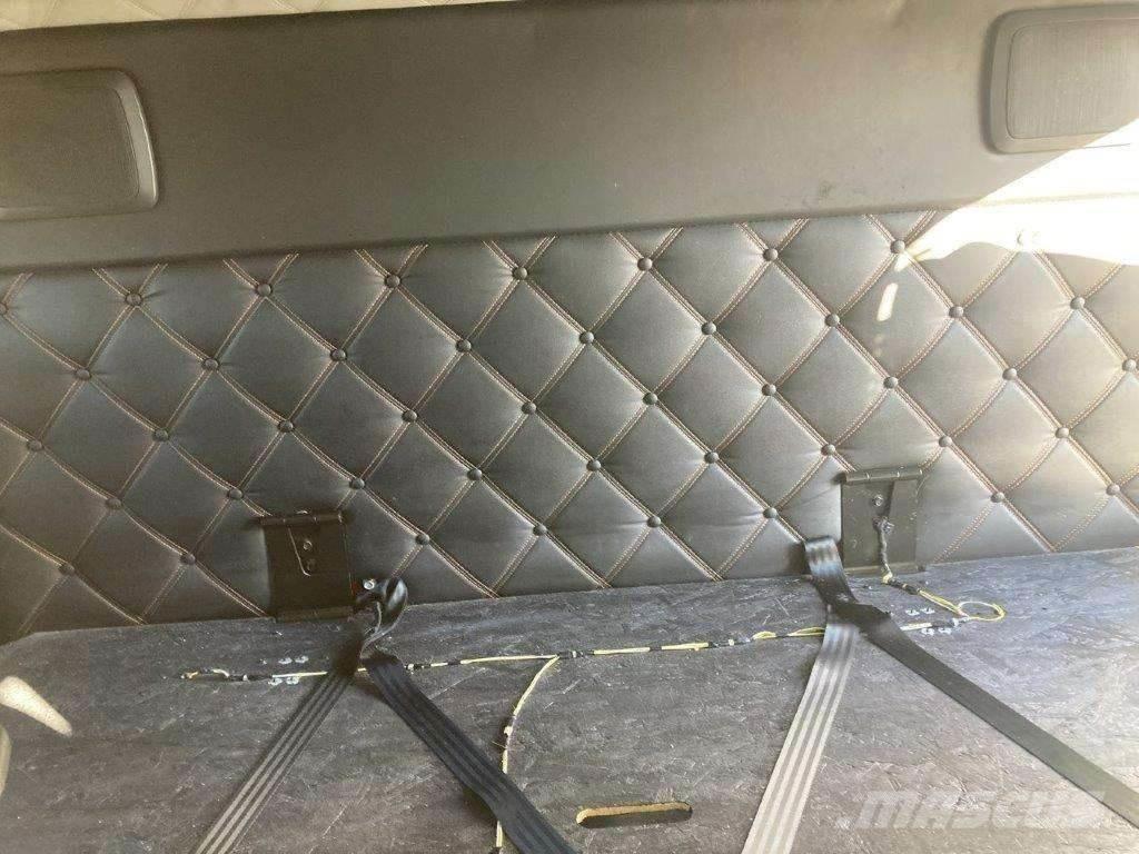 Kenworth T680 Prime Movers