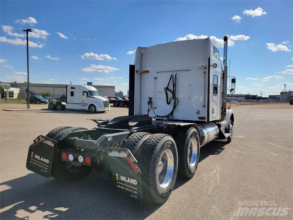 Kenworth T800 Prime Movers