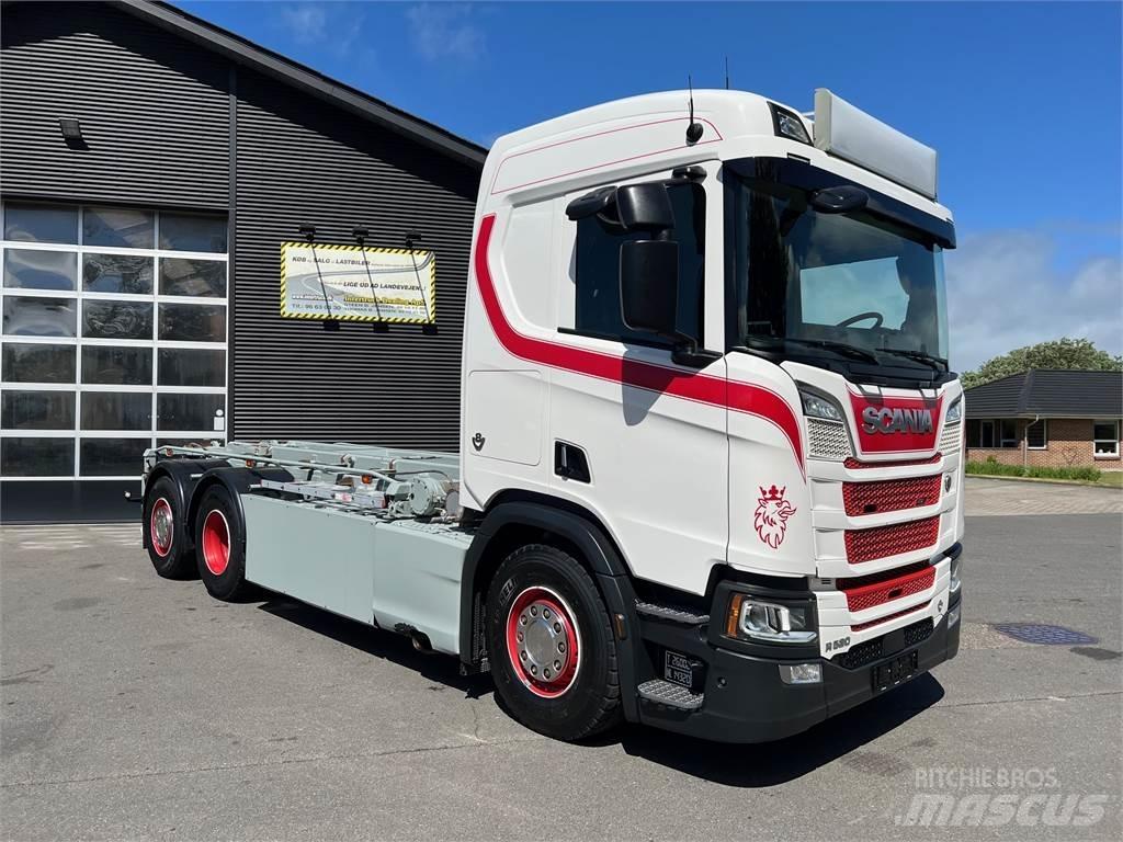 Scania R520 hejs Demountable trucks