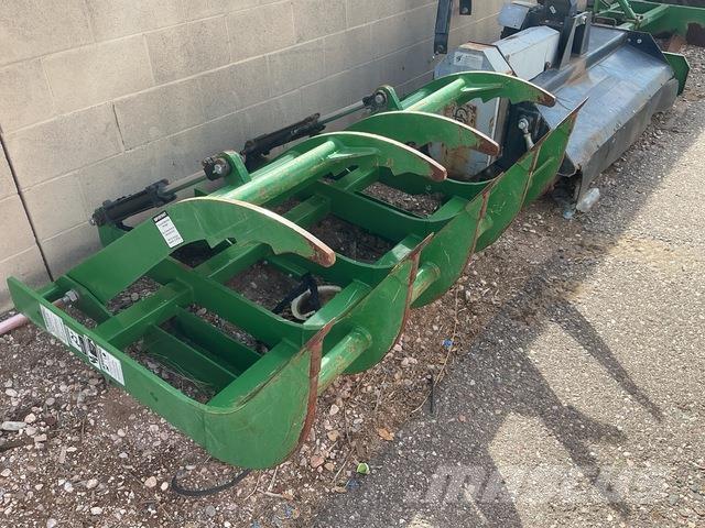  60 in Grapple Grapples