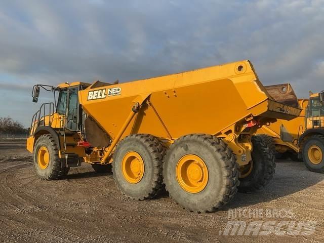 Bell B30E Articulated Haulers