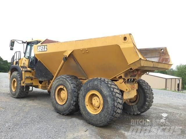 Bell B30E Articulated Haulers