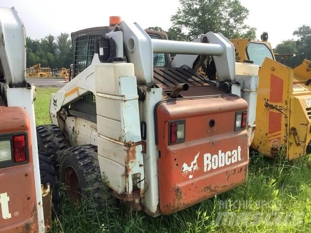 Bobcat S250 Skid steer loaders