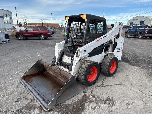 Bobcat S530 Skid steer loaders