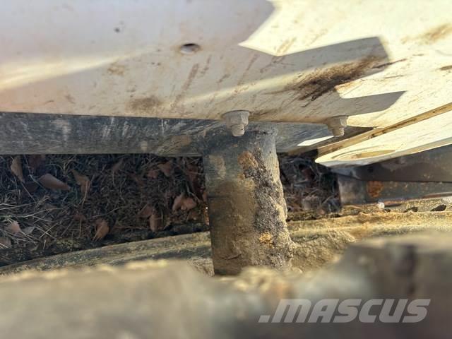 Bobcat S550 Skid steer loaders