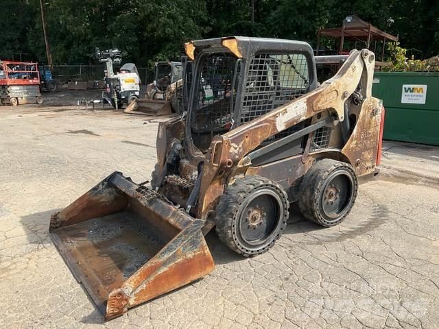 Bobcat S570 Skid steer loaders