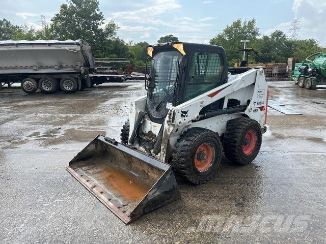 Bobcat S630 Skid steer loaders