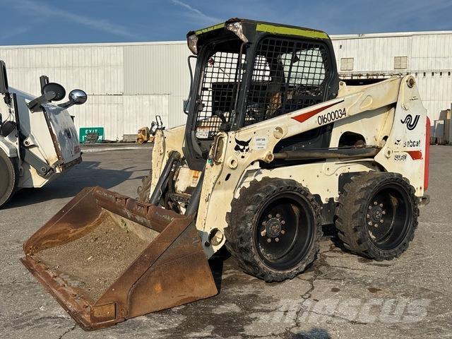 Bobcat S630 Skid steer loaders