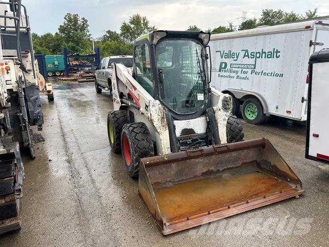 Bobcat S630 Skid steer loaders