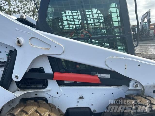 Bobcat S650 Skid steer loaders