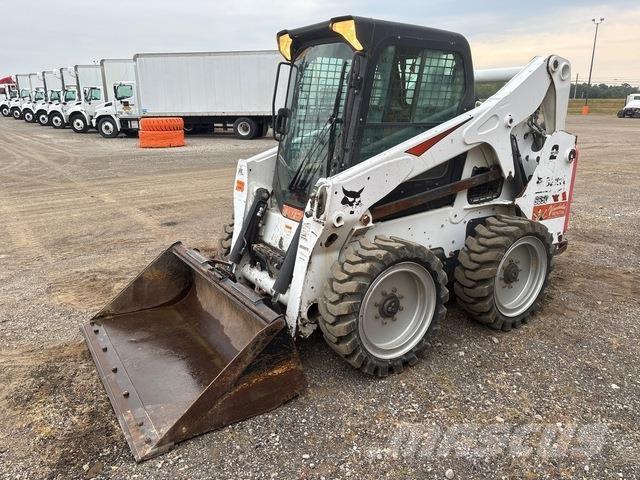 Bobcat S650 Skid steer loaders