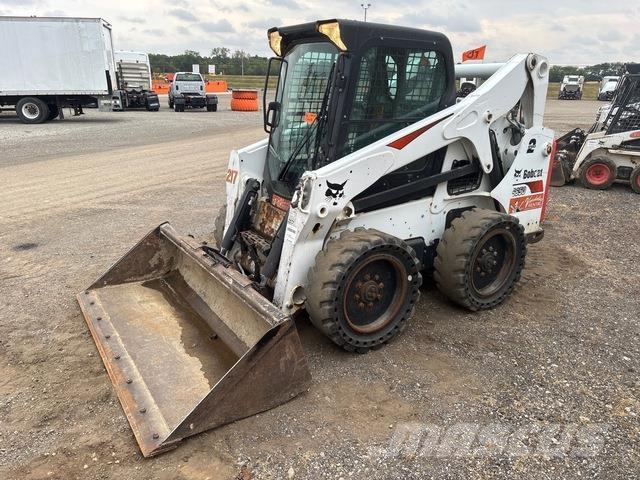 Bobcat S650 Skid steer loaders