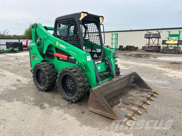 Bobcat S650 Skid steer loaders