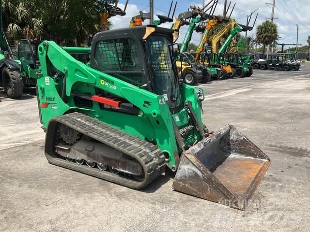Bobcat T740 Skid steer loaders