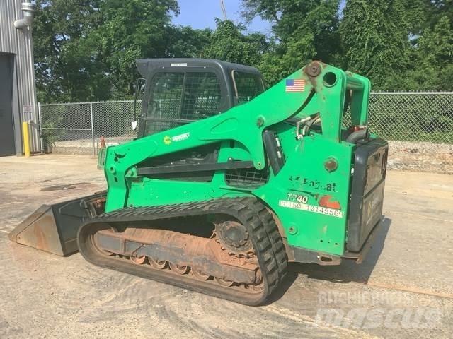 Bobcat T740 Skid steer loaders