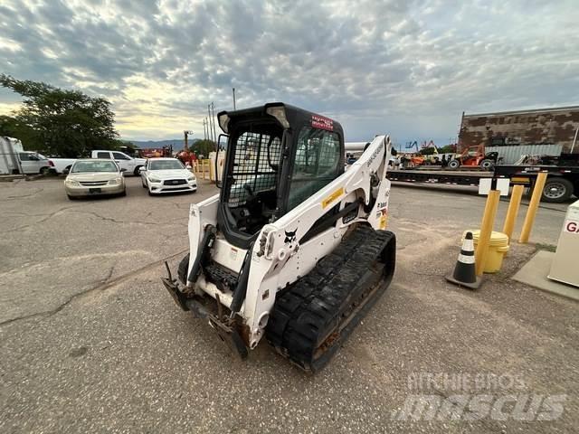 Bobcat T740 Skid steer loaders
