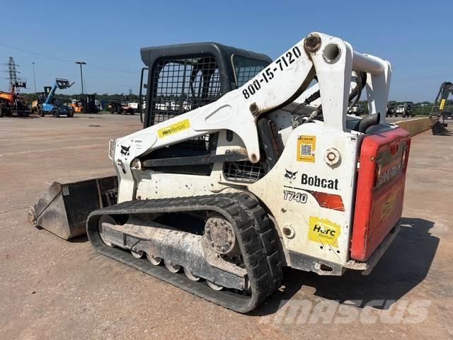 Bobcat T740 Skid steer loaders