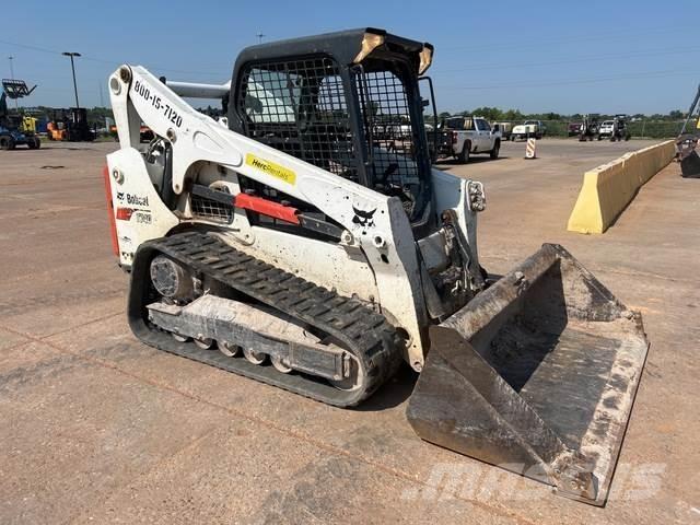 Bobcat T740 Skid steer loaders