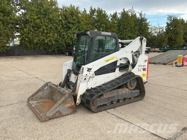 Bobcat T740 Skid steer loaders