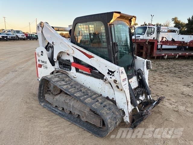 Bobcat T740 Skid steer loaders