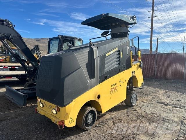 Bomag BM600 / 15 Asphalt cold milling machines