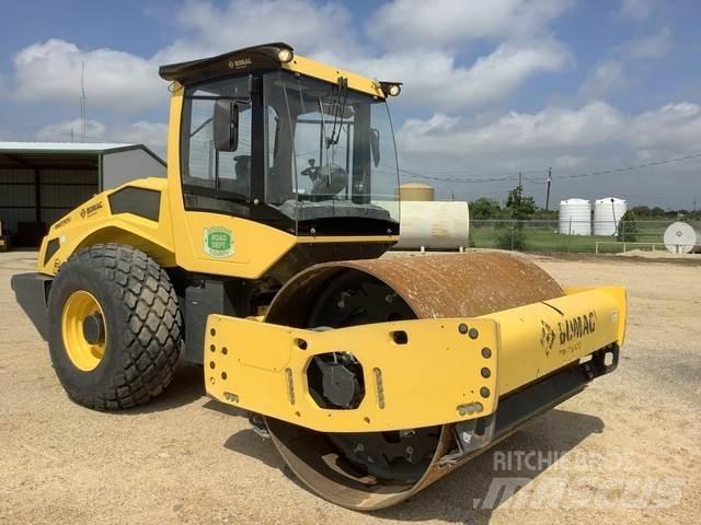 Bomag BW211D-5 Single drum rollers