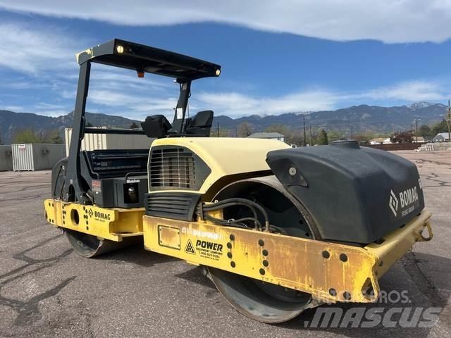 Bomag BW266AD Pneumatic tired rollers