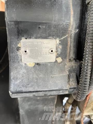 Boss Hoss Marine engine units