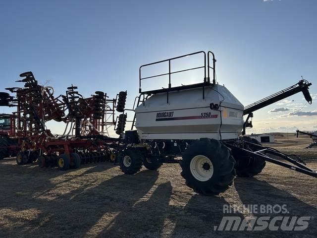 Bourgault 5710 Drills