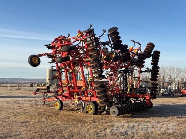 Bourgault 8810 Drills
